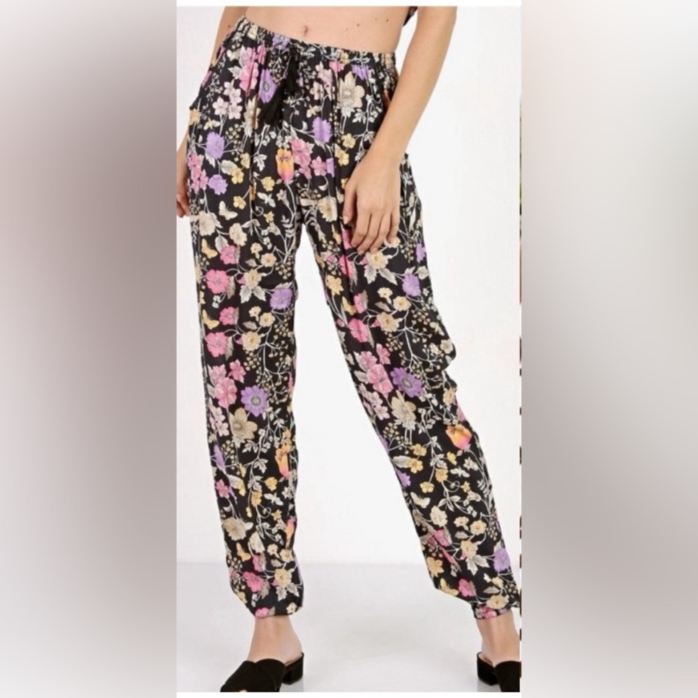 Spell and the Gypsy Sayulita Jogger